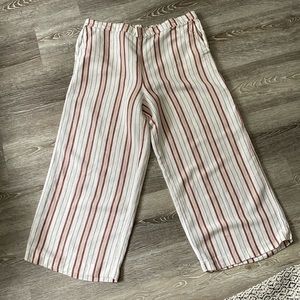 Ann Taylor Factory linen/cotton striped wide leg pant with front pockets.